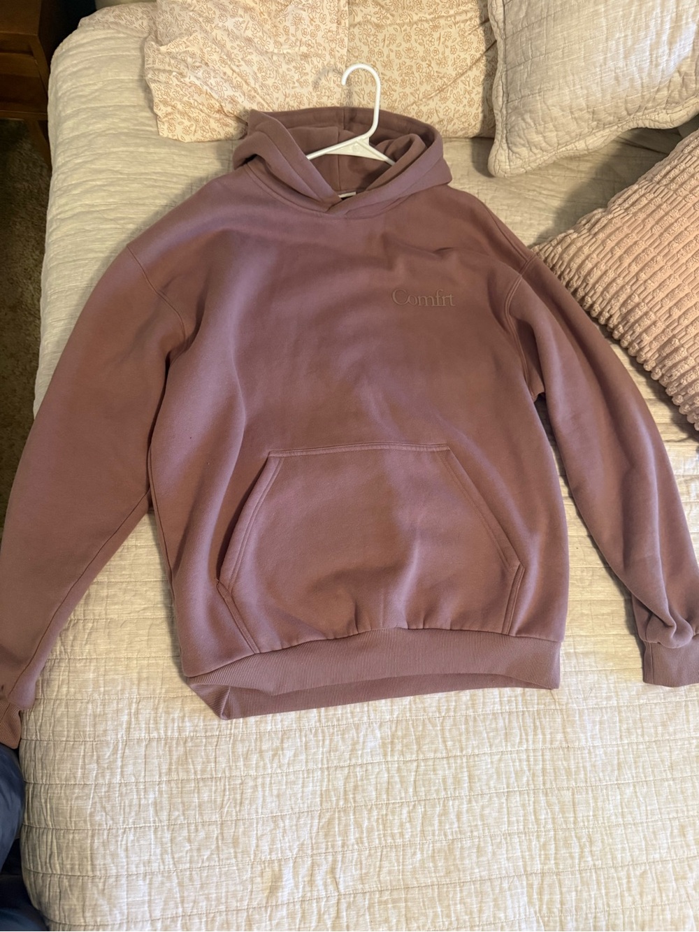 Comfort Minimalist Hoodie Orchid